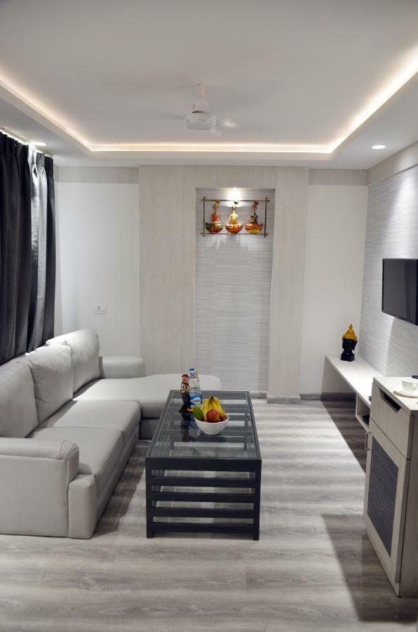 Hotel Radiance Bareilly Bagian luar foto